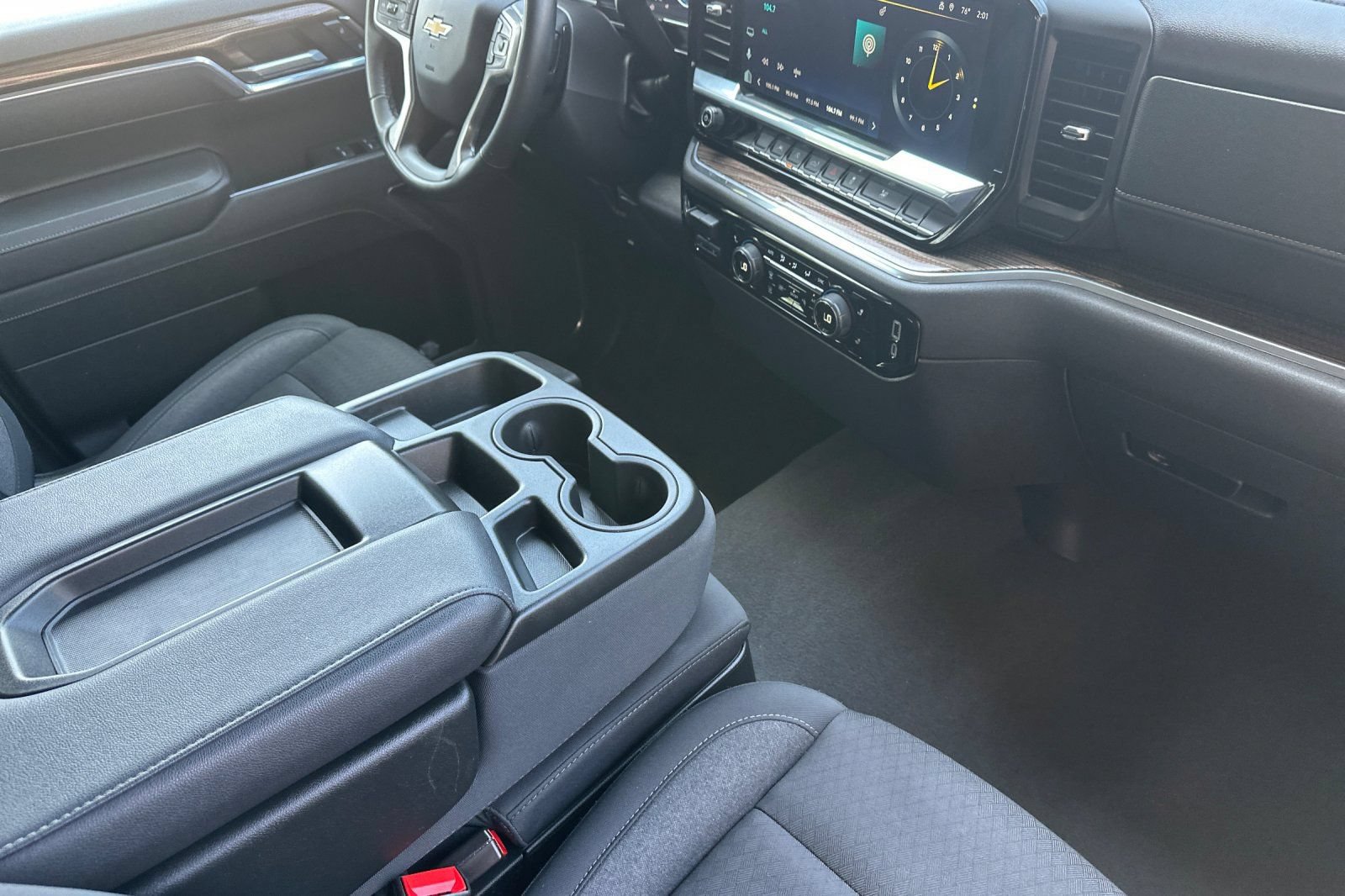 Used 2025 Chevrolet Silverado 1500 LT RWD image 15