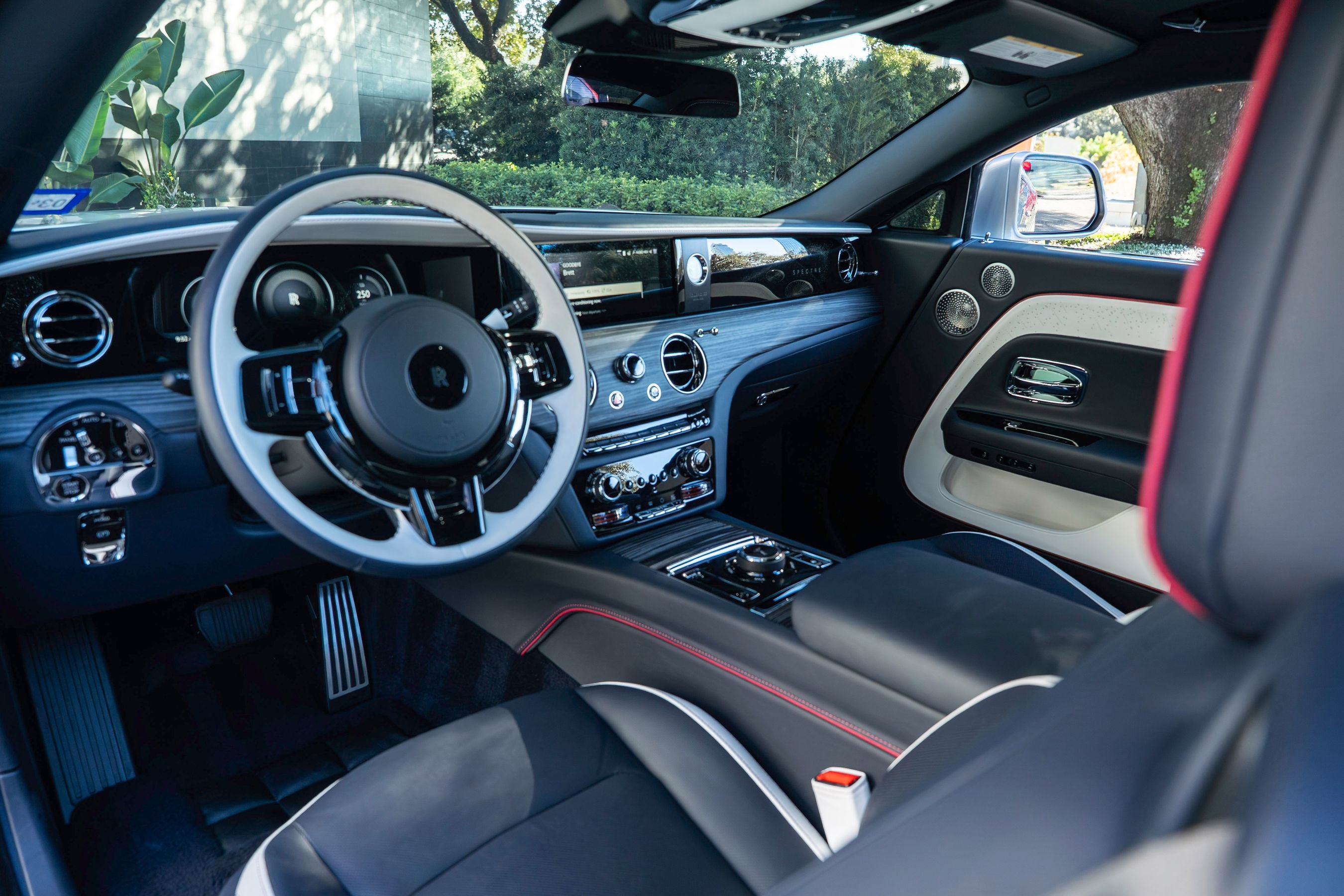 Used 2024 Rolls-Royce Spectre w/ Spectre Launch Package AWD/4WD image 22