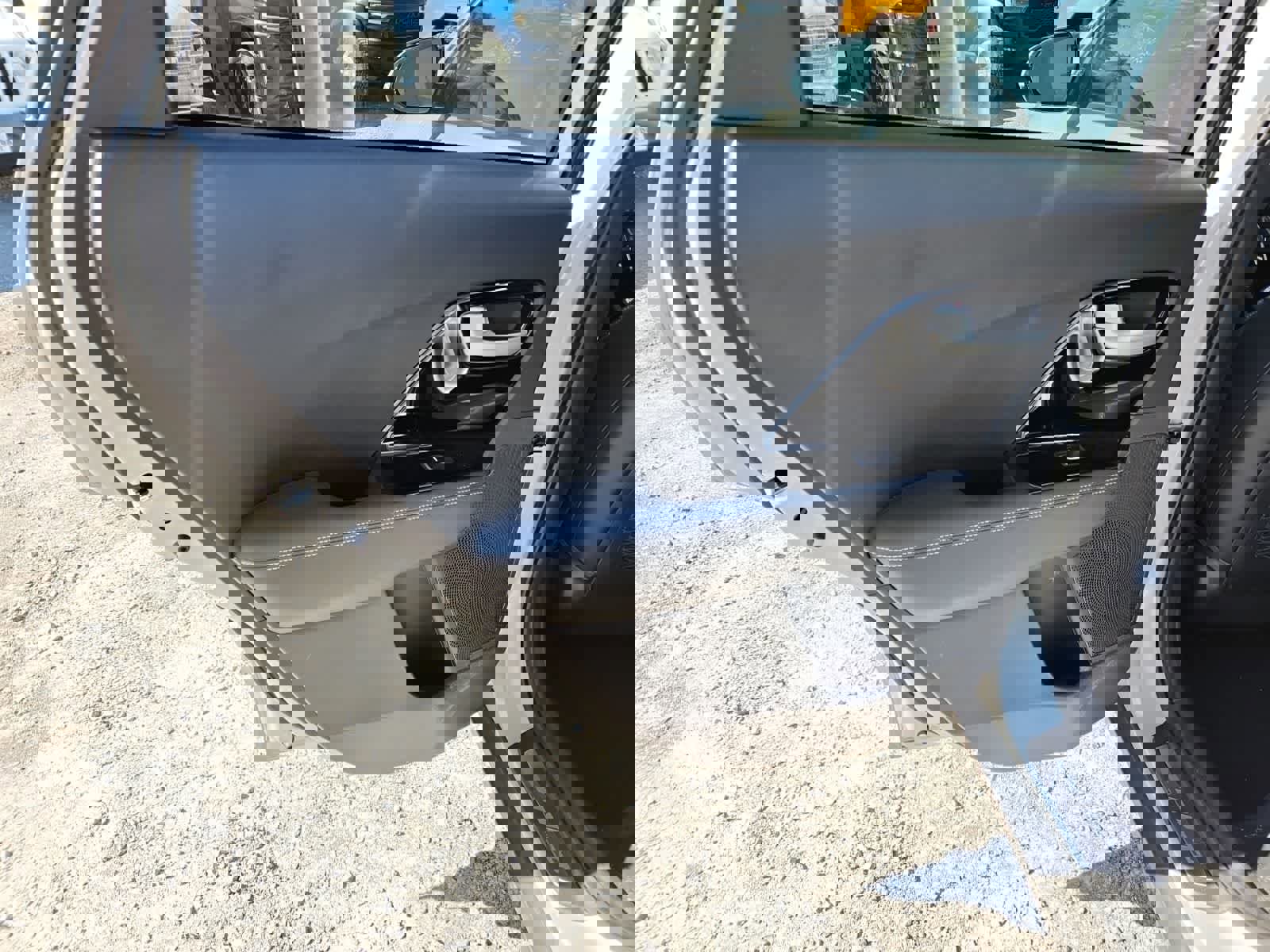 Used 2019 Kia Niro EX w/ EX Premium Package FWD image 29