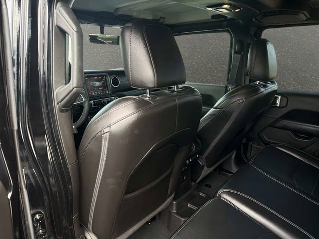 Used 2023 Jeep Wrangler Unlimited Sahara AWD/4WD image 13