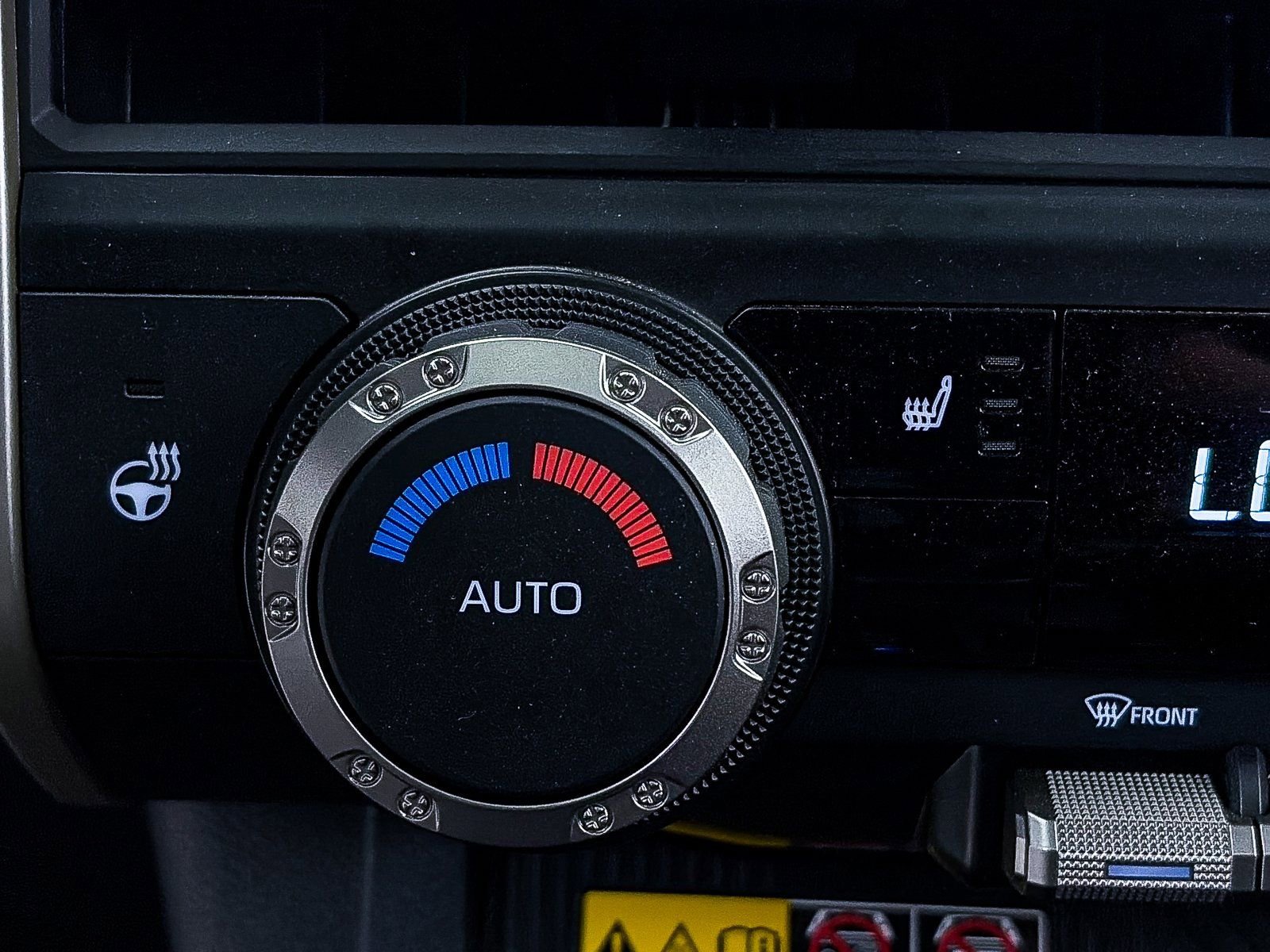 Used 2024 Toyota Tacoma TRD Off-Road w/ TRD Off Road Upgrade Package image 25