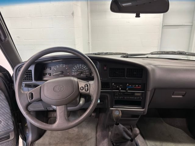 Used 1992 Toyota Pickup SR5 AWD/4WD image 14