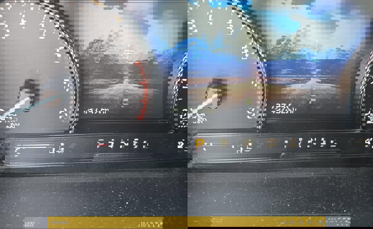 Used 2023 Ford Explorer Limited image 14