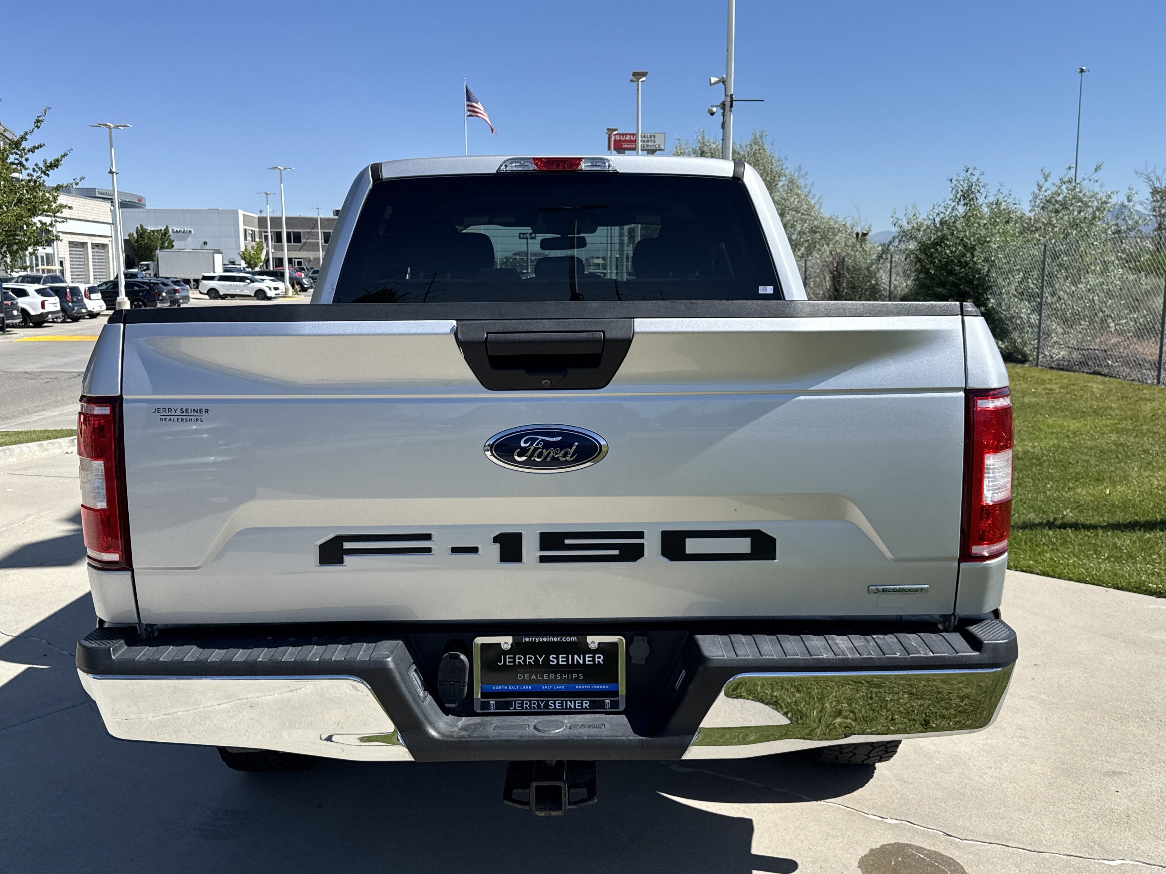 Used 2019 Ford F150 XLT w/ Equipment Group 301A Mid AWD/4WD image 4