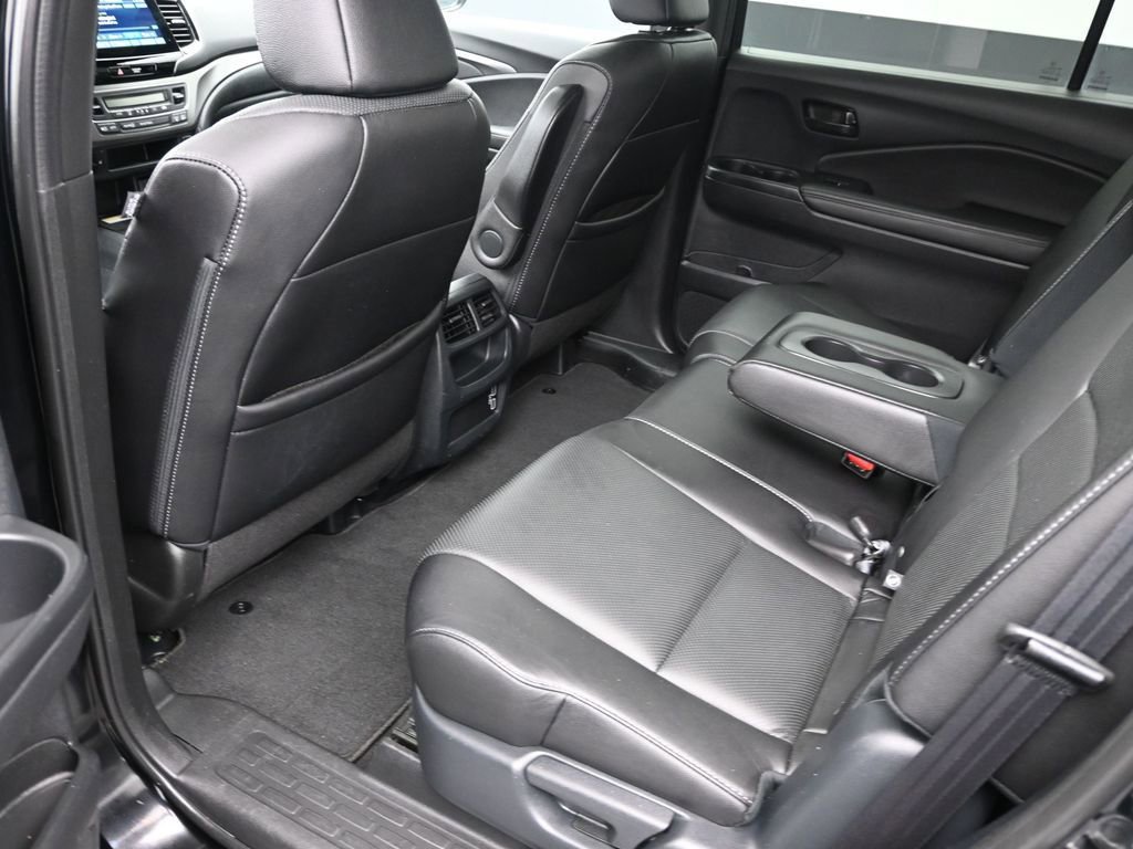 Certified 2023 Honda Passport EX-L image 18
