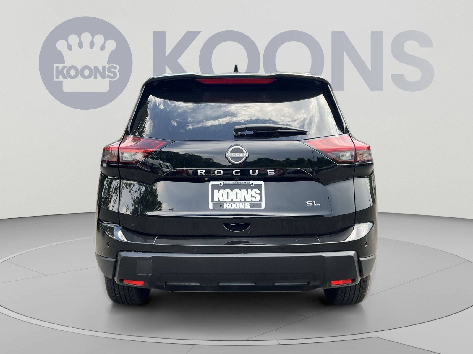 Used 2026 Nissan Rogue SL FWD image 5