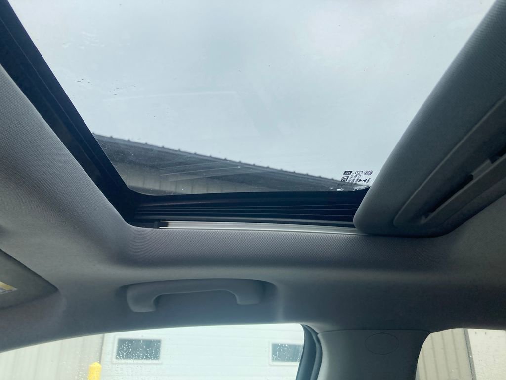 Used 2018 Chevrolet Trax Premier image 25