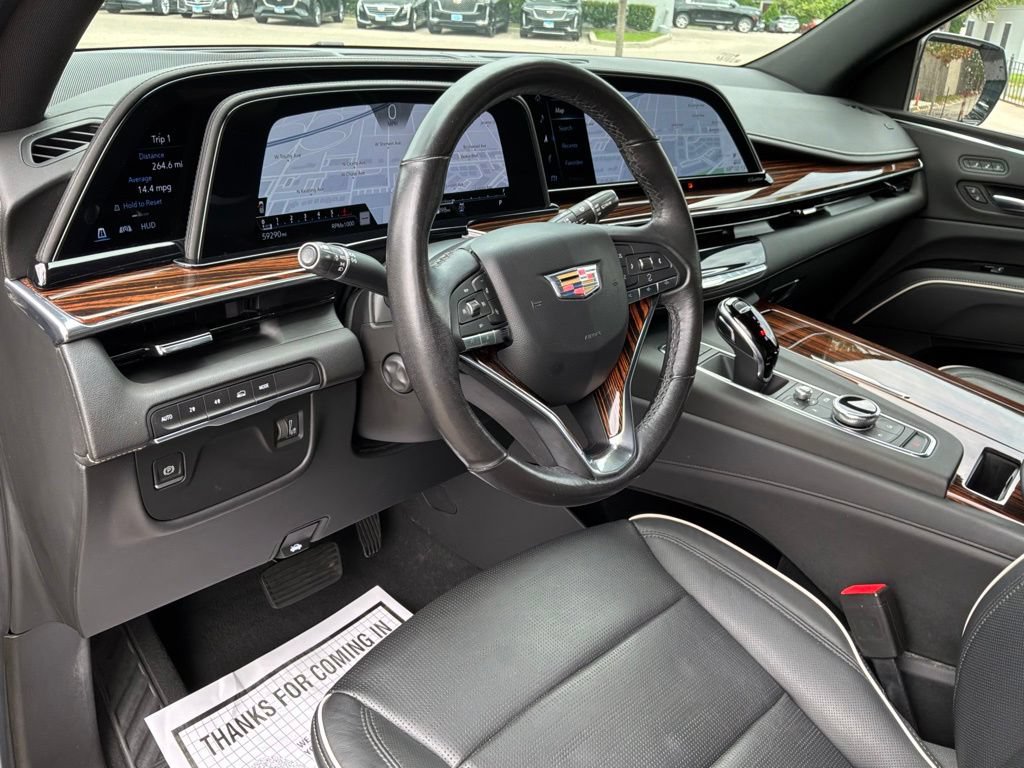 Used 2021 Cadillac Escalade ESV Premium Luxury AWD/4WD image 12