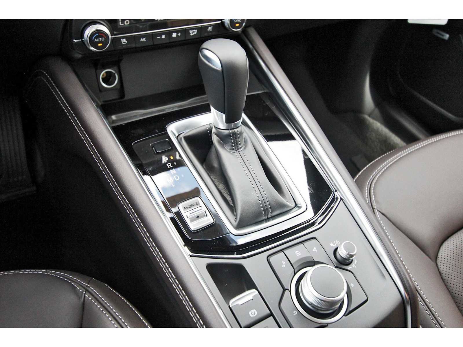 New 2025 MAZDA CX-5 Signature image 16