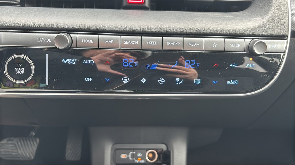 Certified 2025 Hyundai Ioniq 5 SE image 29