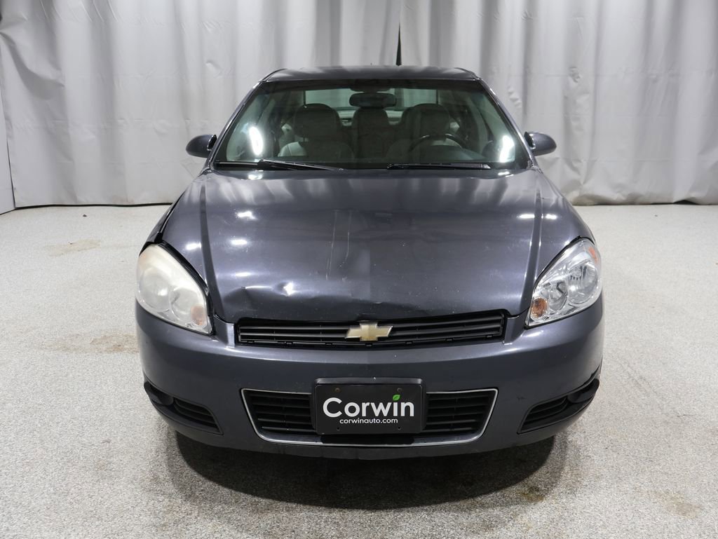 Used 2010 Chevrolet Impala LT w/ Luxury Edition Package image 16