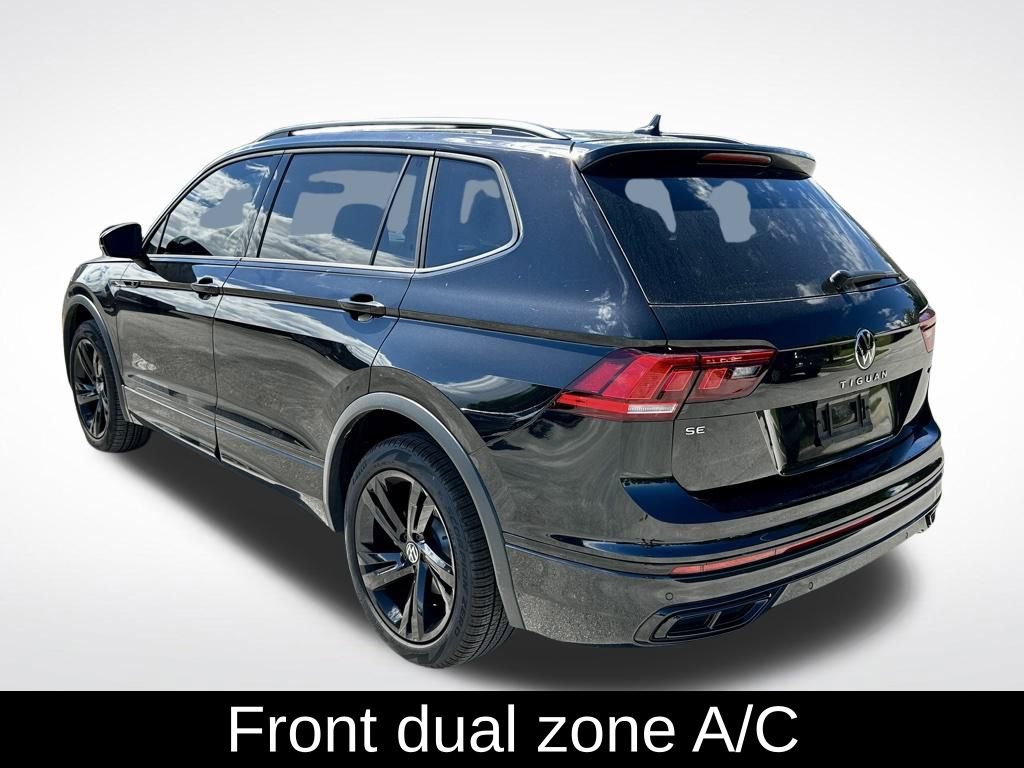 Certified 2024 Volkswagen Tiguan SE R-Line image 4