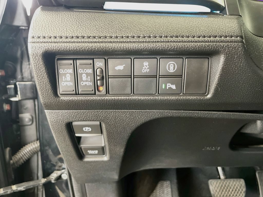 Used 2022 Honda Odyssey Touring image 10