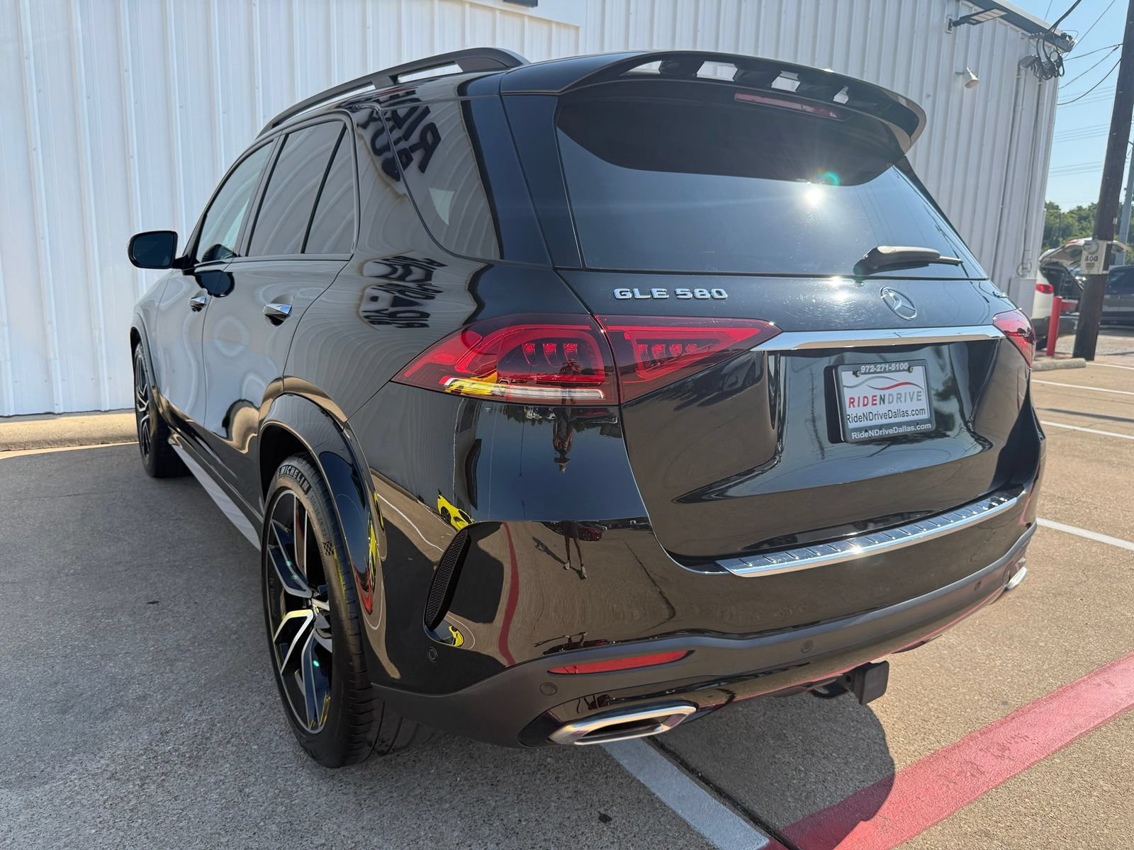 Used 2022 Mercedes-Benz GLE 580 4MATIC image 4