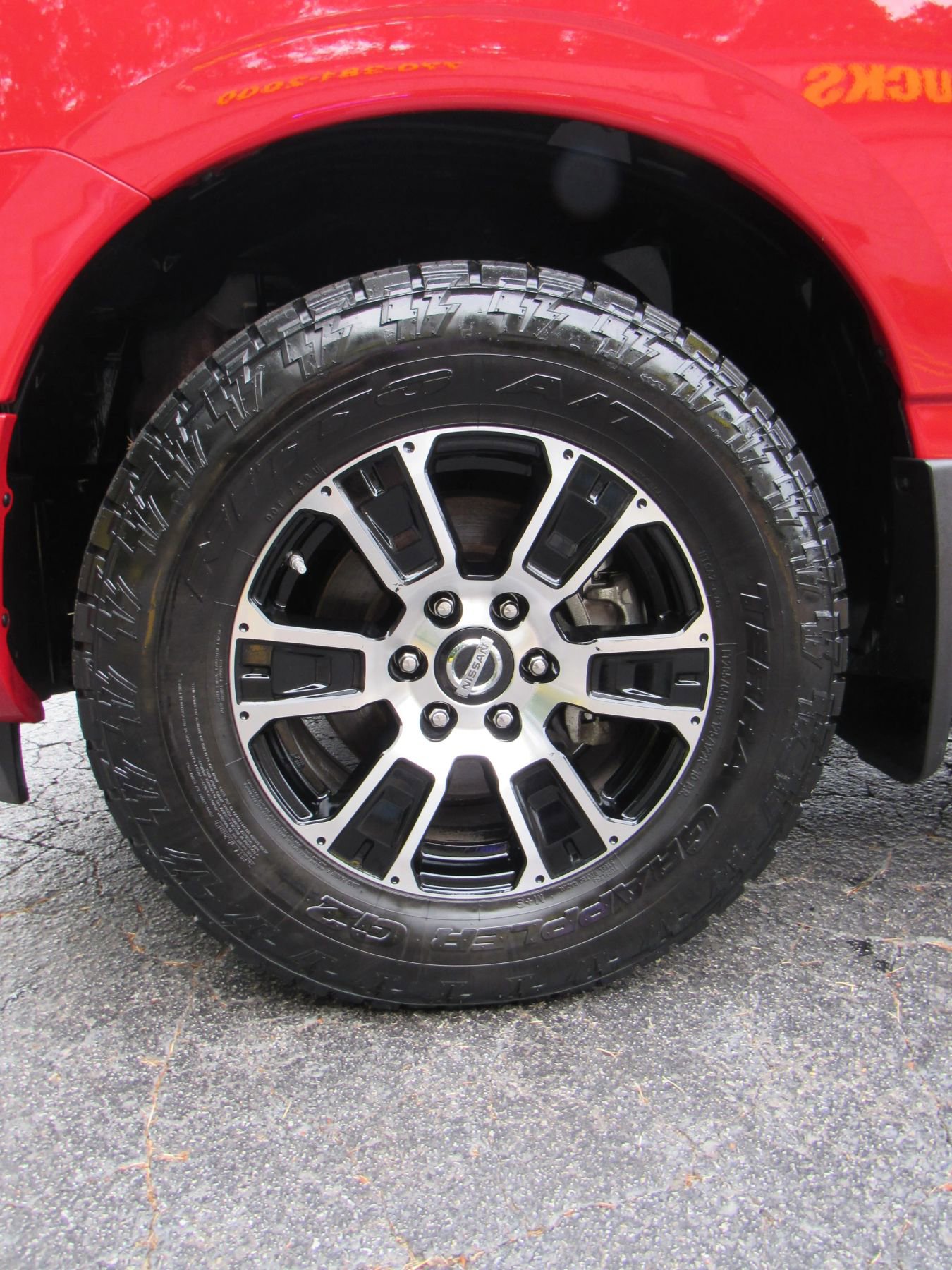 Used 2021 Nissan Titan SV w/ Accessory Utility Package RWD image 23