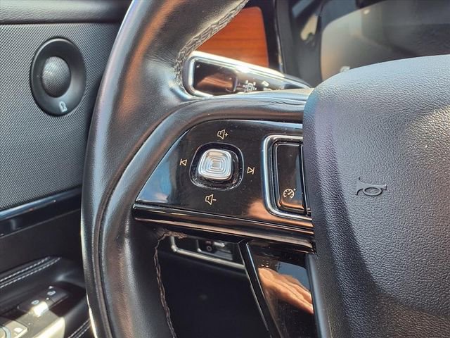 Certified 2022 Lincoln Corsair Reserve w/ Luxury Package FWD image 14
