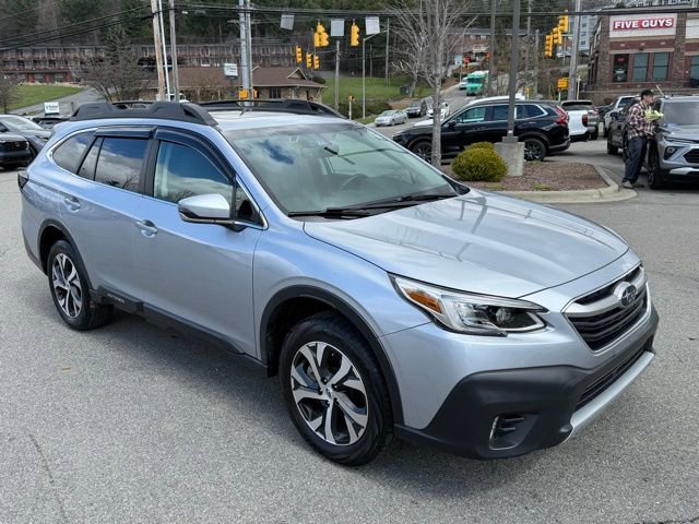 Used 2022 Subaru Outback Limited image 3