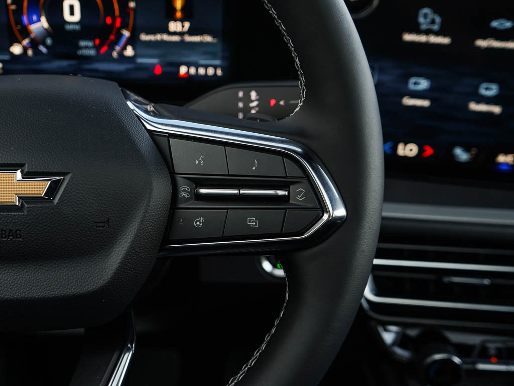 New 2026 Chevrolet Traverse LT image 23