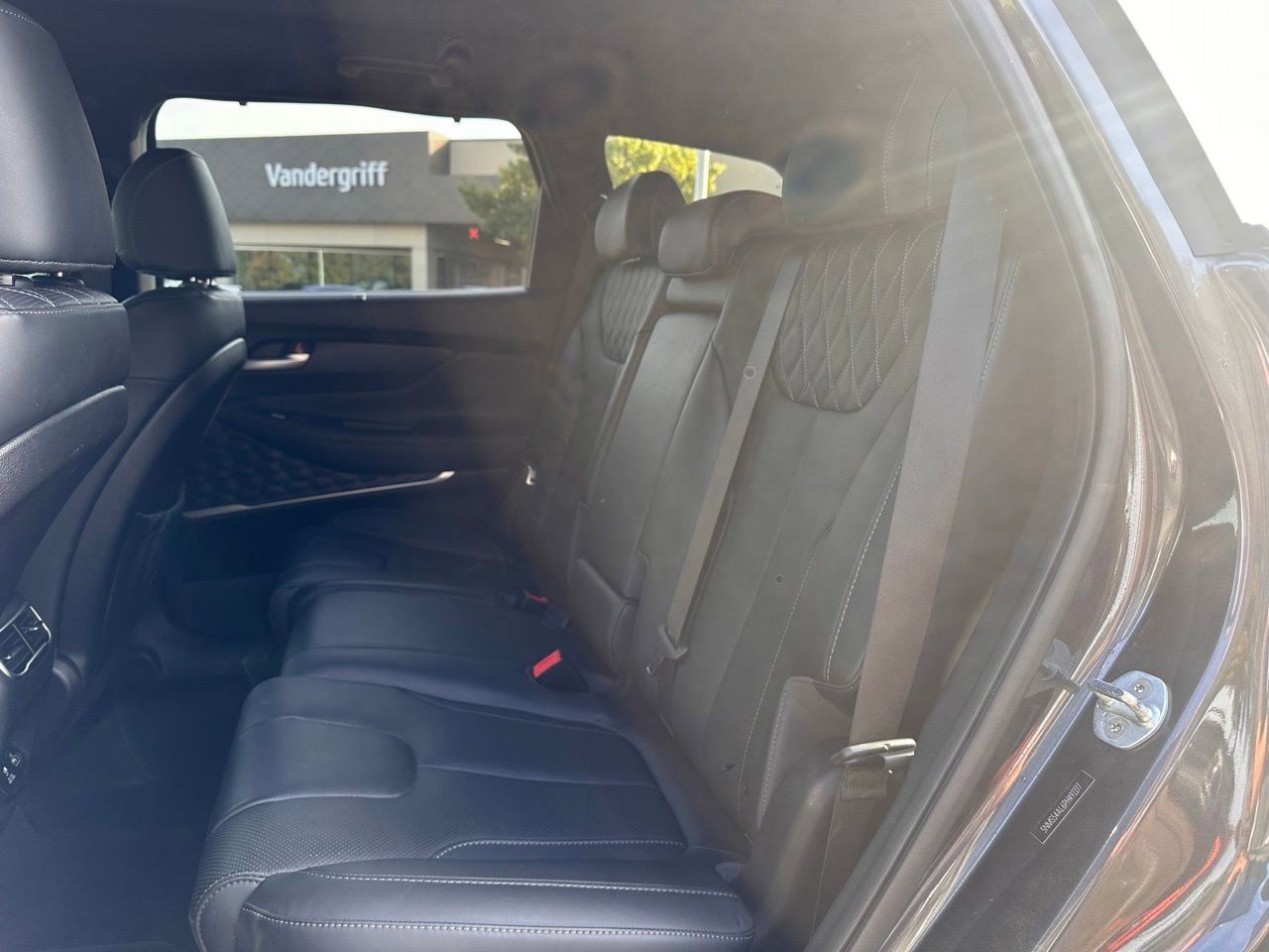 Used 2023 Hyundai Santa Fe Calligraphy image 15