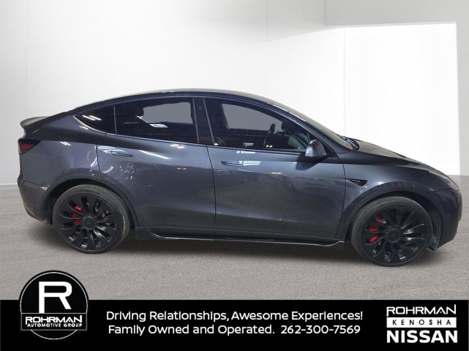 Used 2022 Tesla Model Y Long Range AWD/4WD image 4