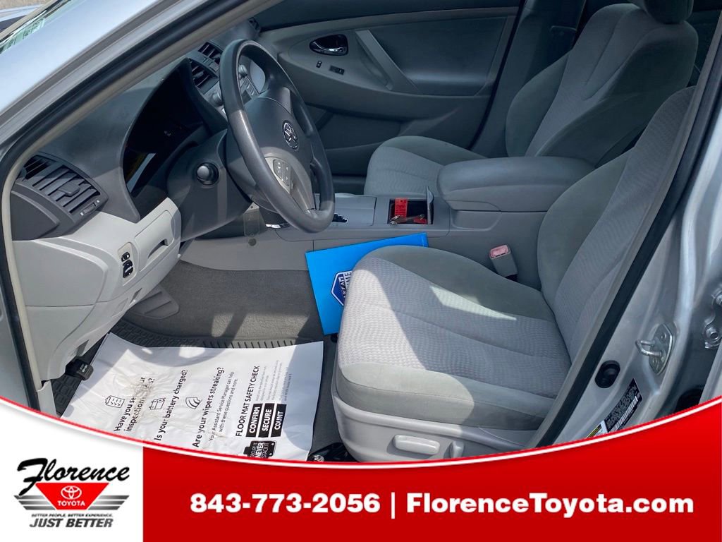 Used 2010 Toyota Camry FWD image 6