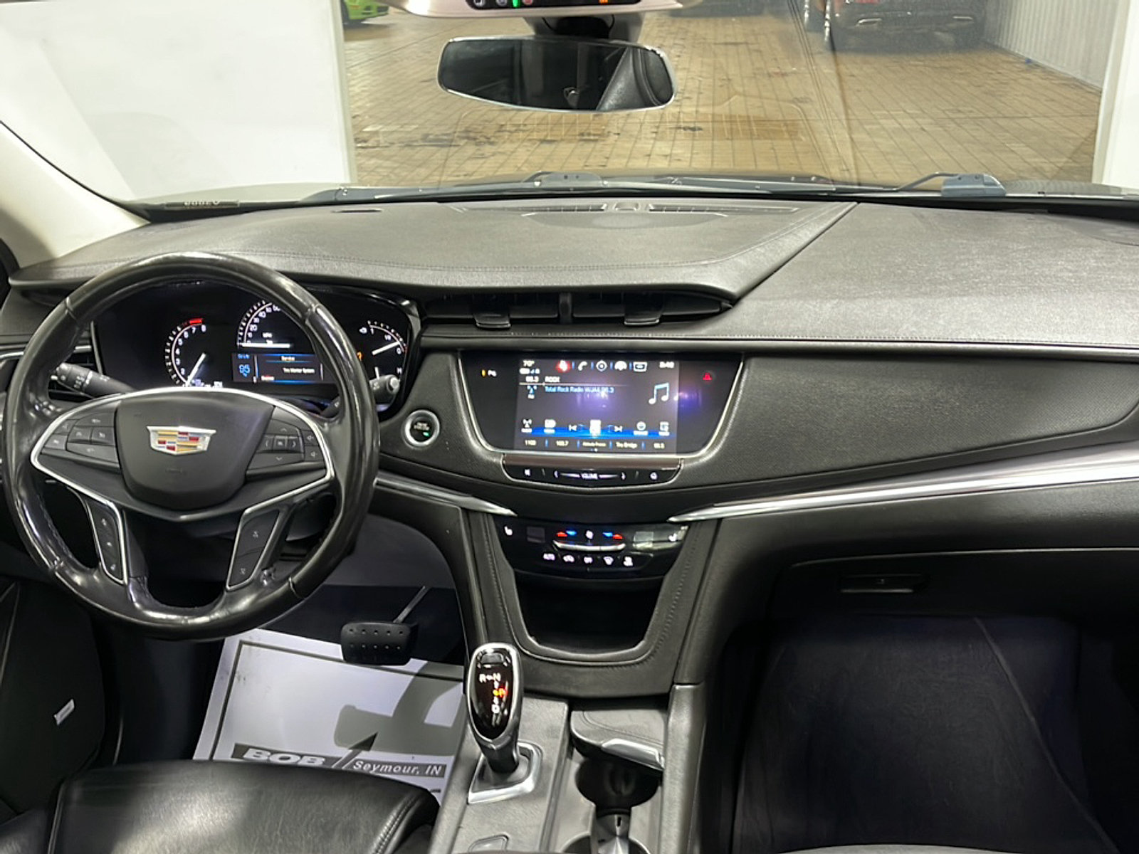 Used 2018 Cadillac XT5 Luxury w/ Driver Awareness Package FWD image 21