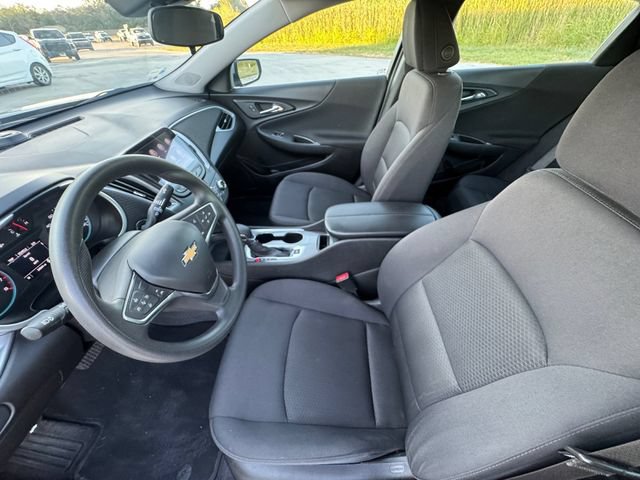 Used 2024 Chevrolet Malibu LT FWD image 28