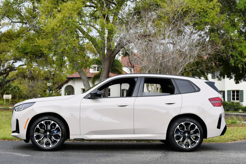 Used 2025 BMW X3 M50 w/ Premium Package image 29