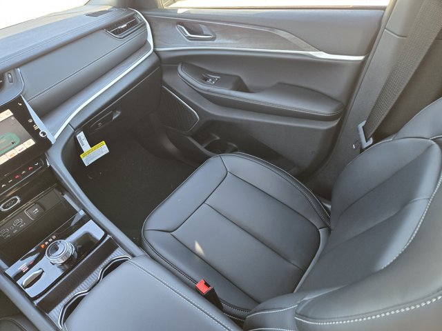 New 2026 Jeep Grand Cherokee Limited image 20