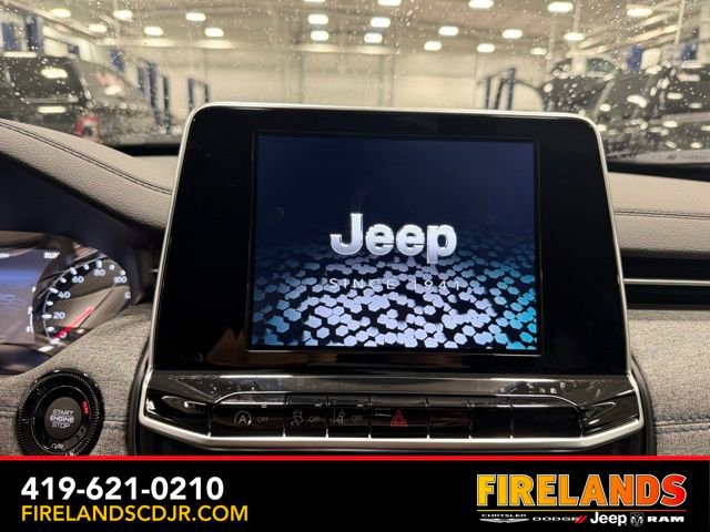 New 2026 Jeep Compass Latitude image 12