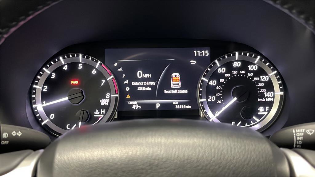 Used 2023 Toyota Highlander LE FWD image 16