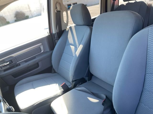 Used 2019 RAM 1500 Classic SLT image 21