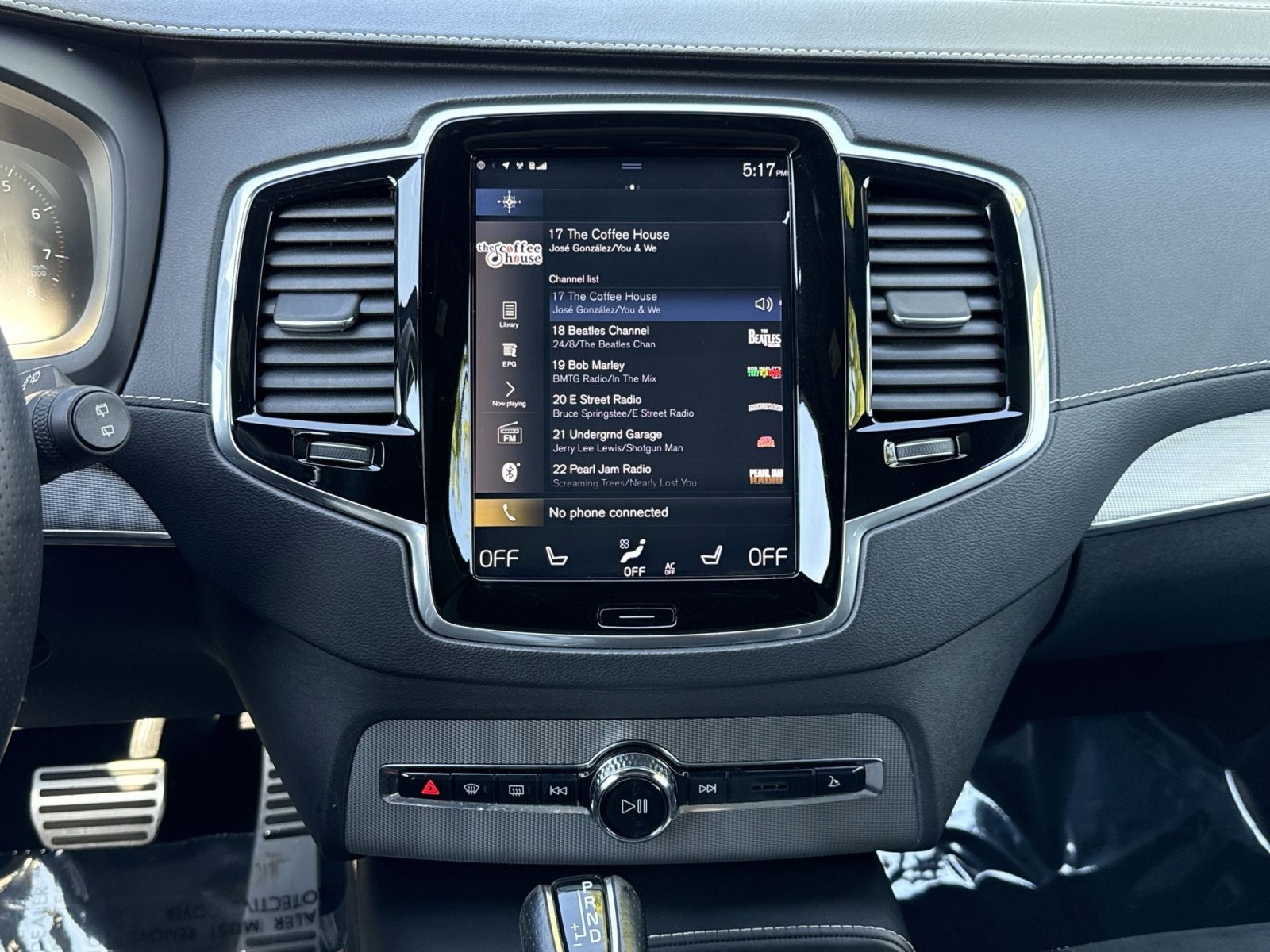 Used 2019 Volvo XC90 T6 R-Design w/ Advanced Package AWD/4WD image 18