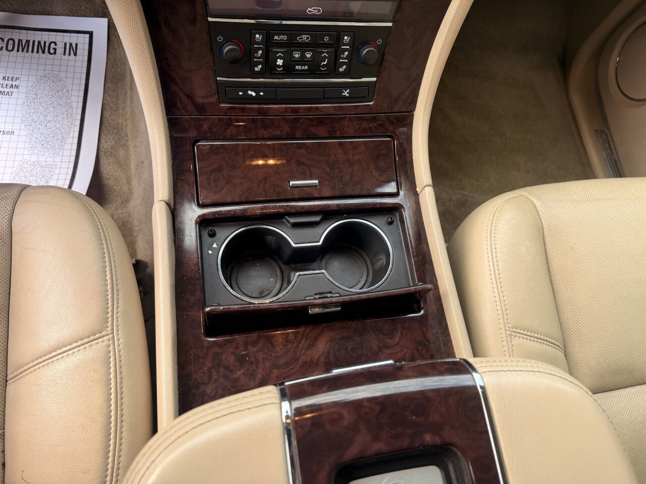 Used 2012 Cadillac Escalade ESV Premium AWD/4WD image 23