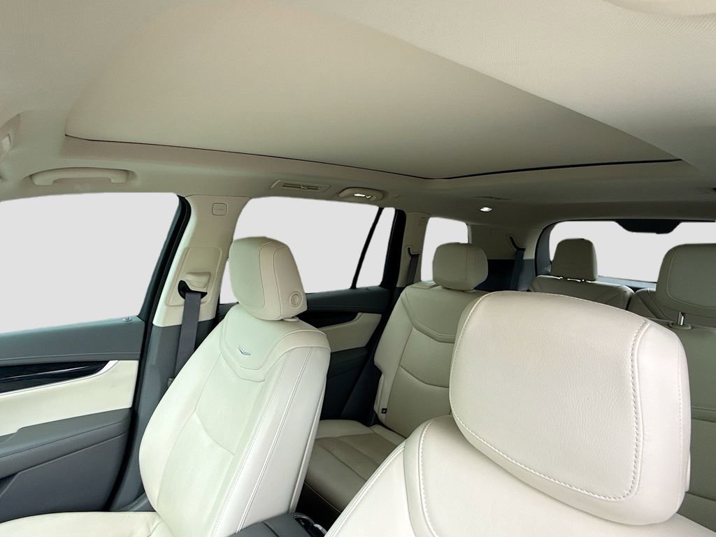 Used 2024 Cadillac XT6 Premium Luxury FWD image 28