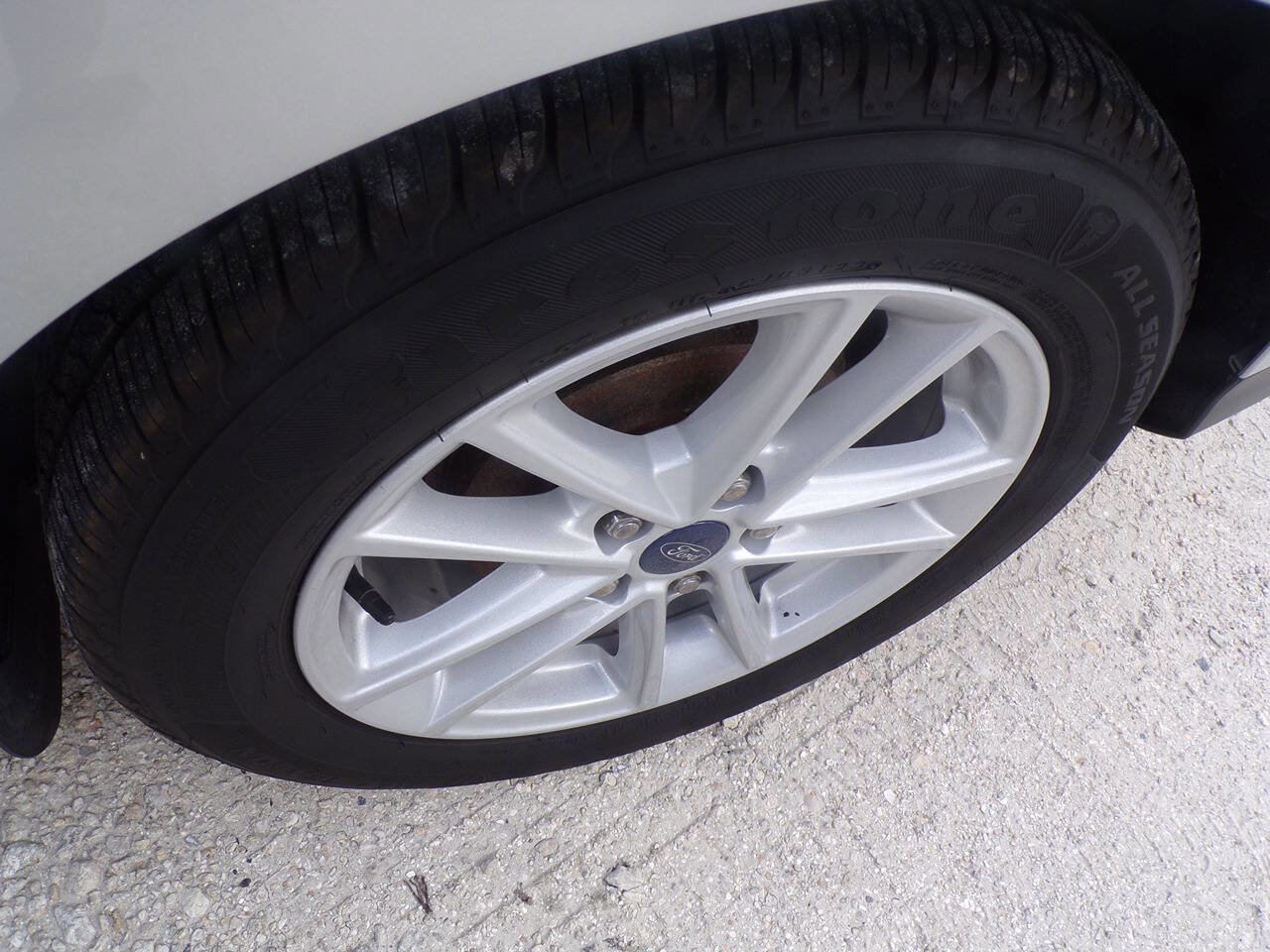 Used 2018 Ford Focus SE image 15