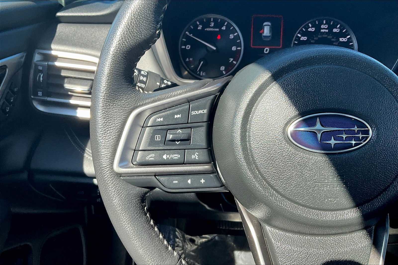 Used 2024 Subaru Outback Limited AWD/4WD image 39