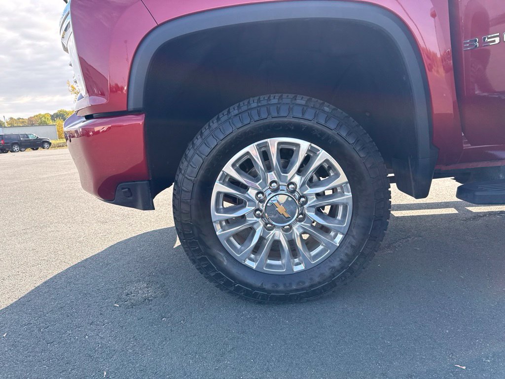 Used 2023 Chevrolet Silverado 3500 High Country w/ Z71 Off-Road Package AWD/4WD image 45