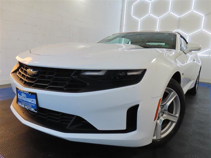Used 2023 Chevrolet Camaro LT RWD image 1