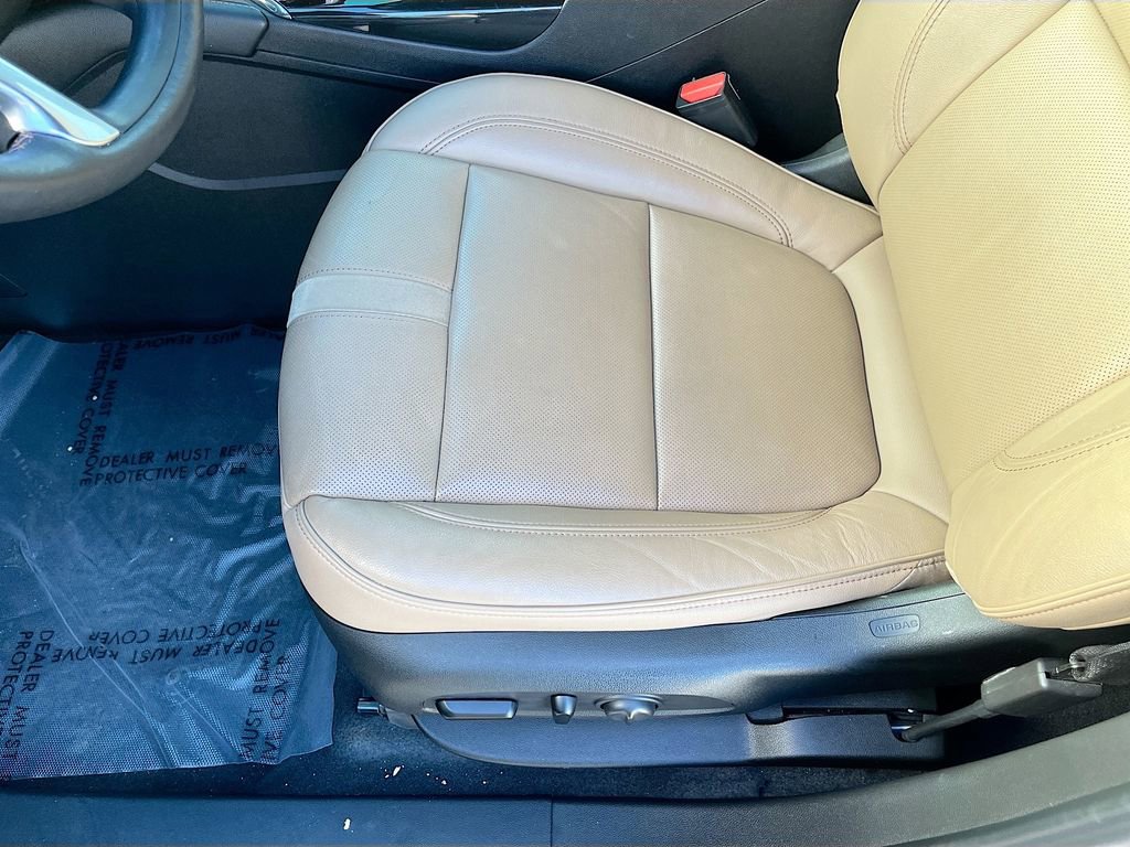 Used 2020 Chevrolet Blazer Premier w/ Driver Confidence II Package FWD image 20