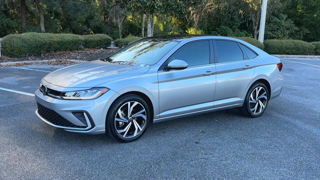 New 2026 Volkswagen Jetta SEL image 4