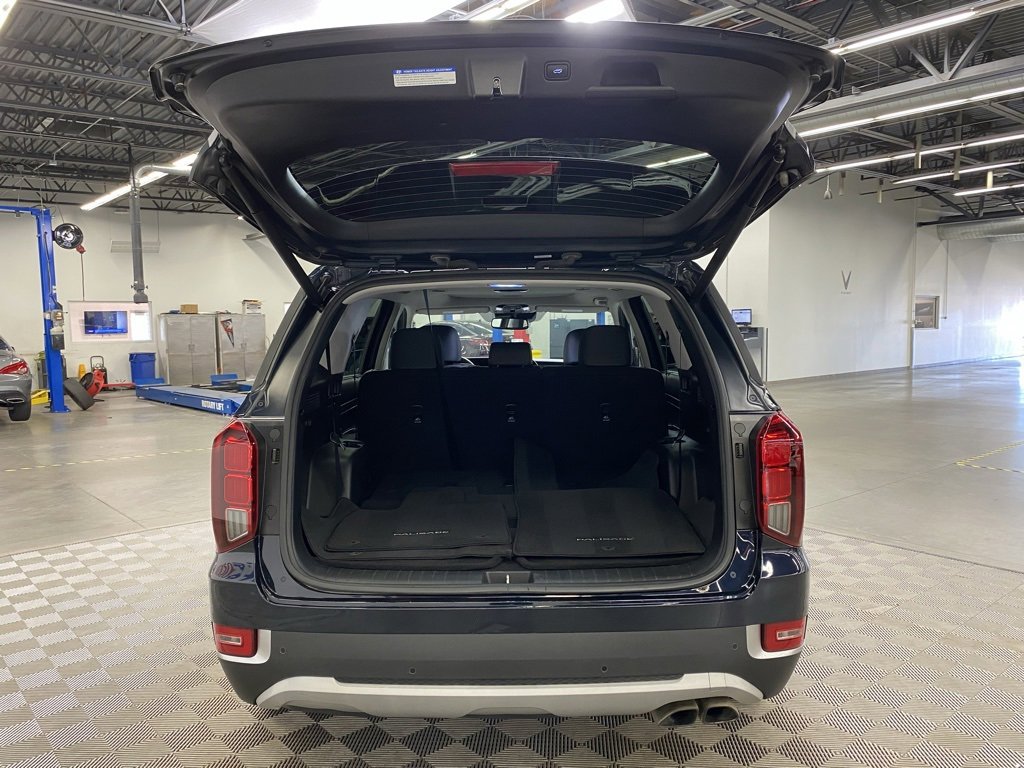 Used 2022 Hyundai Palisade SEL w/ 8P Bench Seat Package image 8