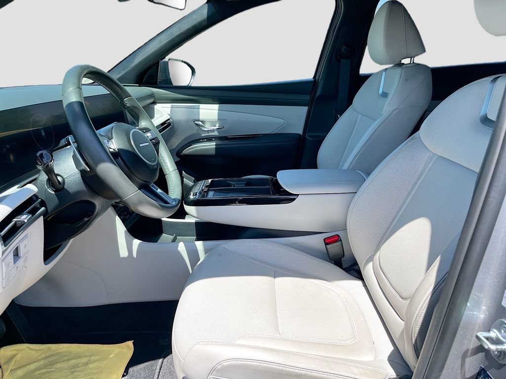 Used 2025 Hyundai Tucson Limited AWD/4WD image 22