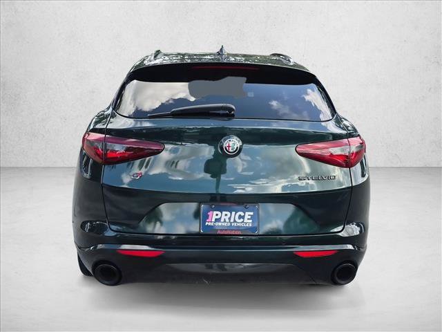 Used 2020 Alfa Romeo Stelvio Ti AWD/4WD image 7