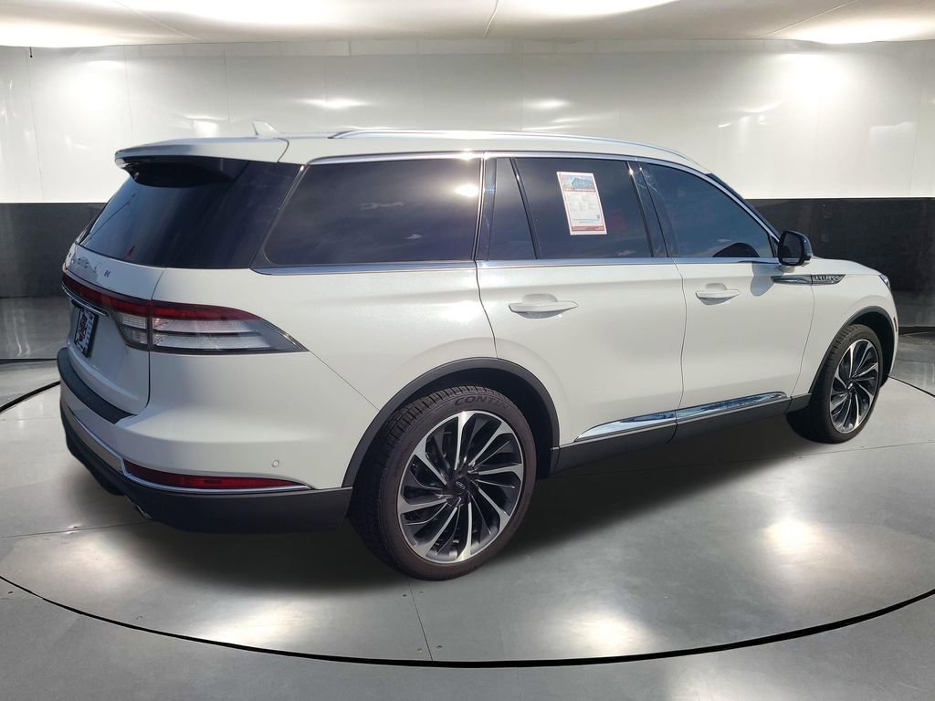 Used 2022 Lincoln Aviator Reserve w/ Equipment Group 201A AWD/4WD image 6