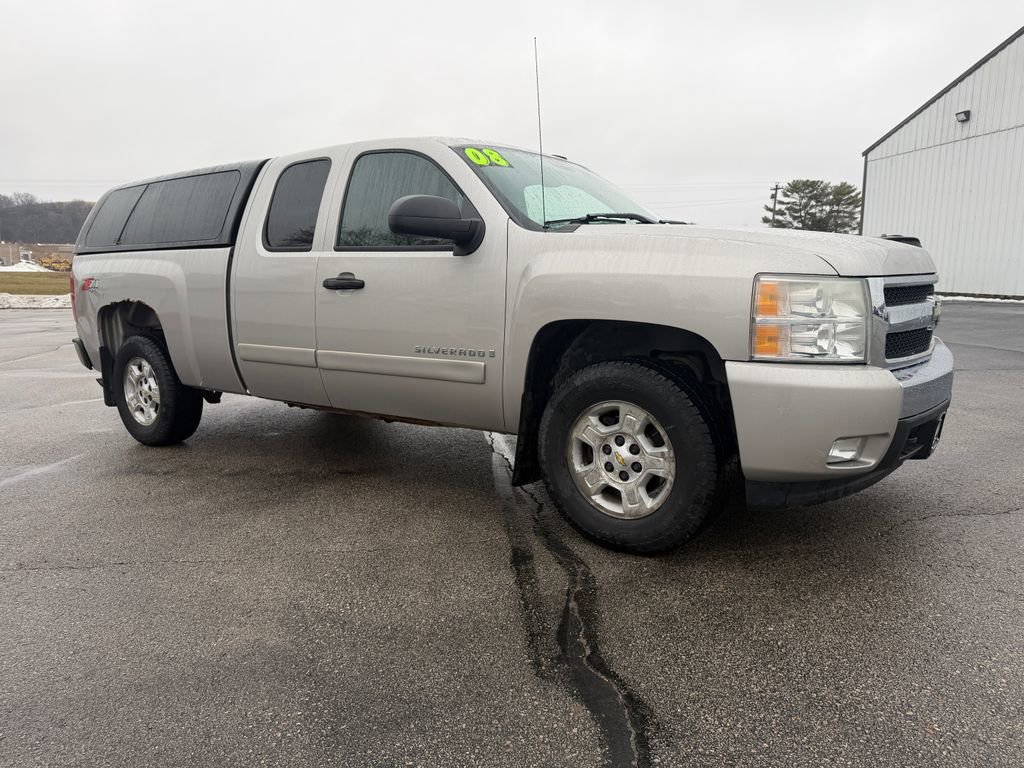 Used 2008 Chevrolet Silverado 1500 LT w/ Power Pack Plus image 4
