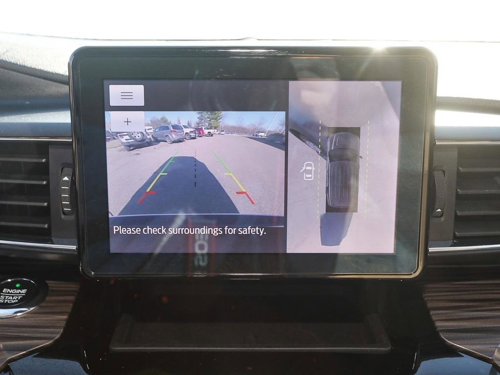 Used 2021 Ford Explorer Limited w/ Hybrid Equipment Group 310A image 17