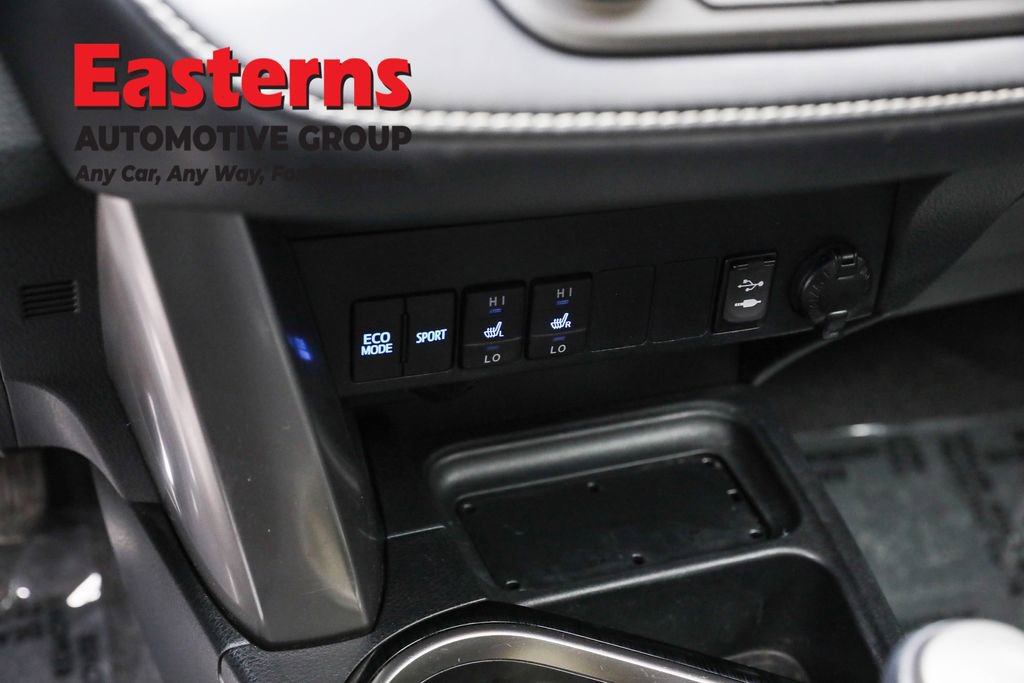 Used 2018 Toyota RAV4 Limited image 21