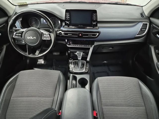 Certified 2023 Kia Seltos S image 10
