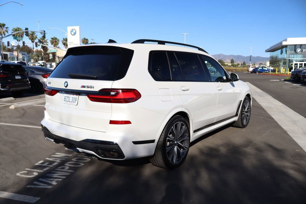 Used 2022 BMW X7 M50i w/ Dynamic Handling Package image 6